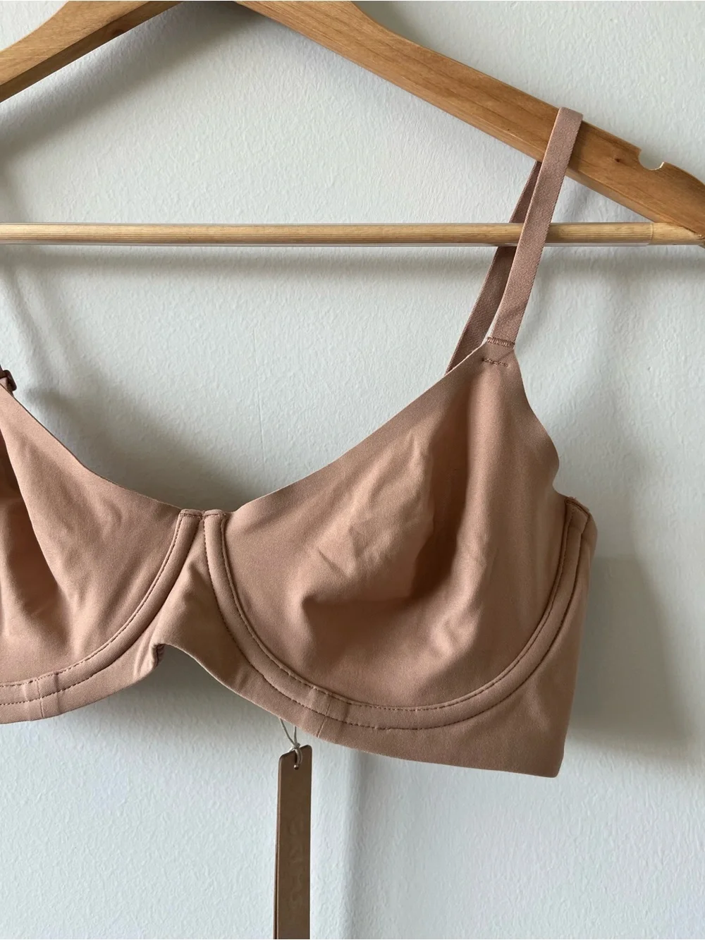 SKIMS Fits Everybody Unlined Demi Bra 34D NWT Sienna Color - Picture 3 of 9